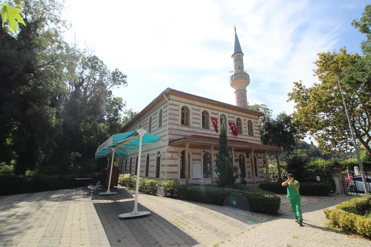 Beykoz Camı ve Çeşm-i Bülbül