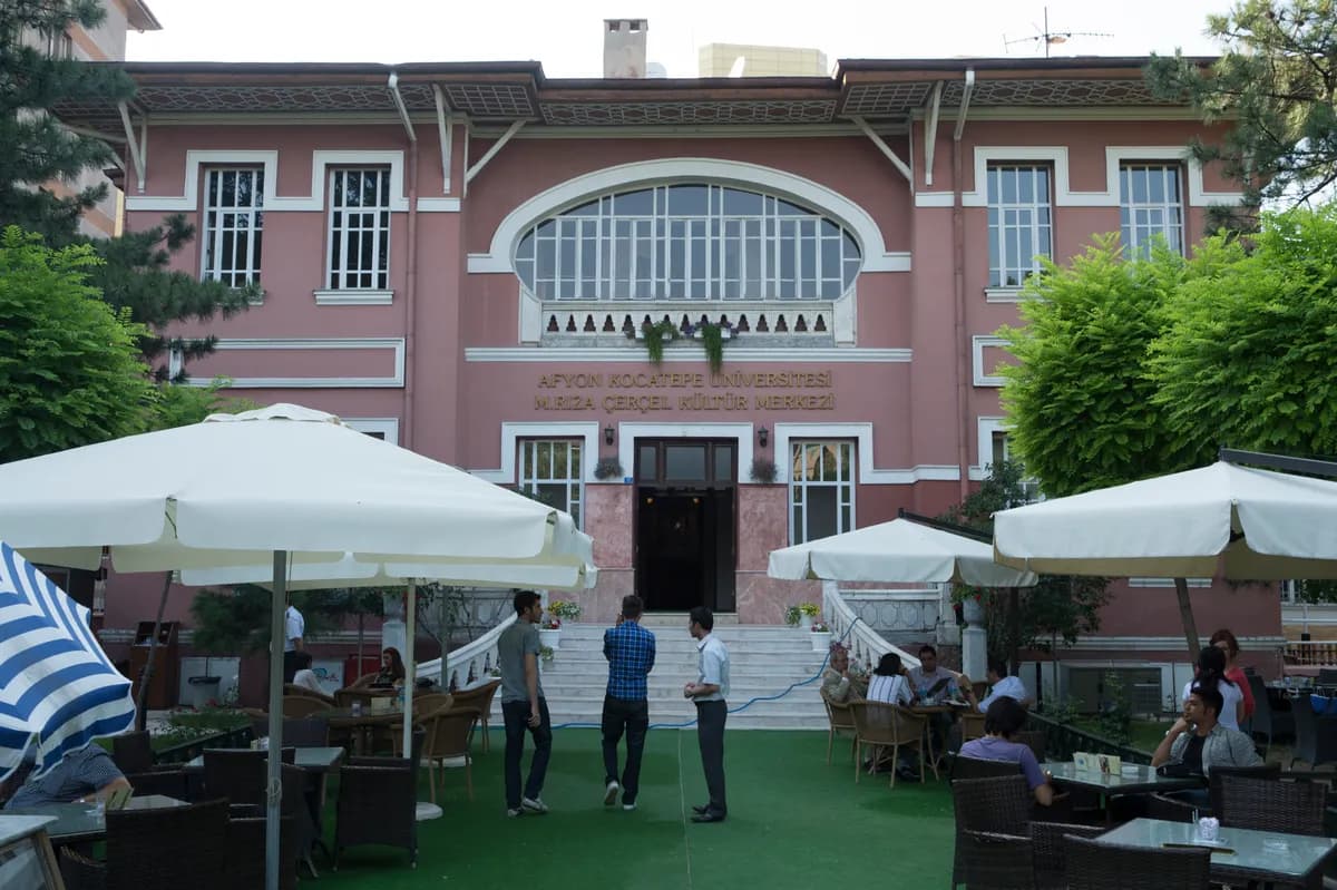 Afyonkarahisar Kültür ve Sanat Evi
