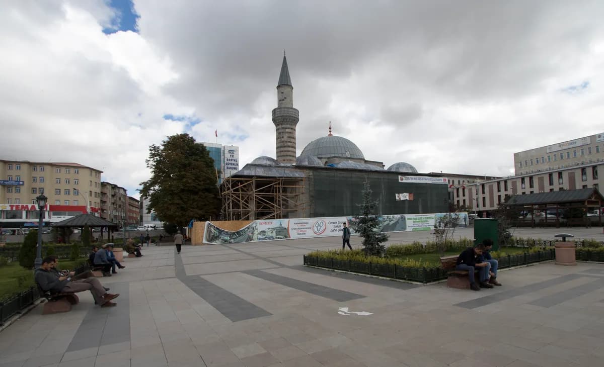 Alaca Mustafa Paşa Camii
