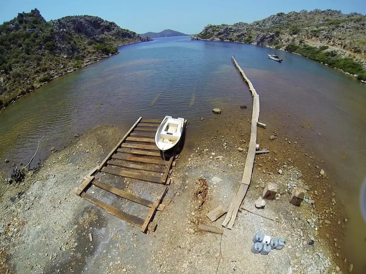 Bozburun Koyu ve Tarihi Gulet Tersaneleri