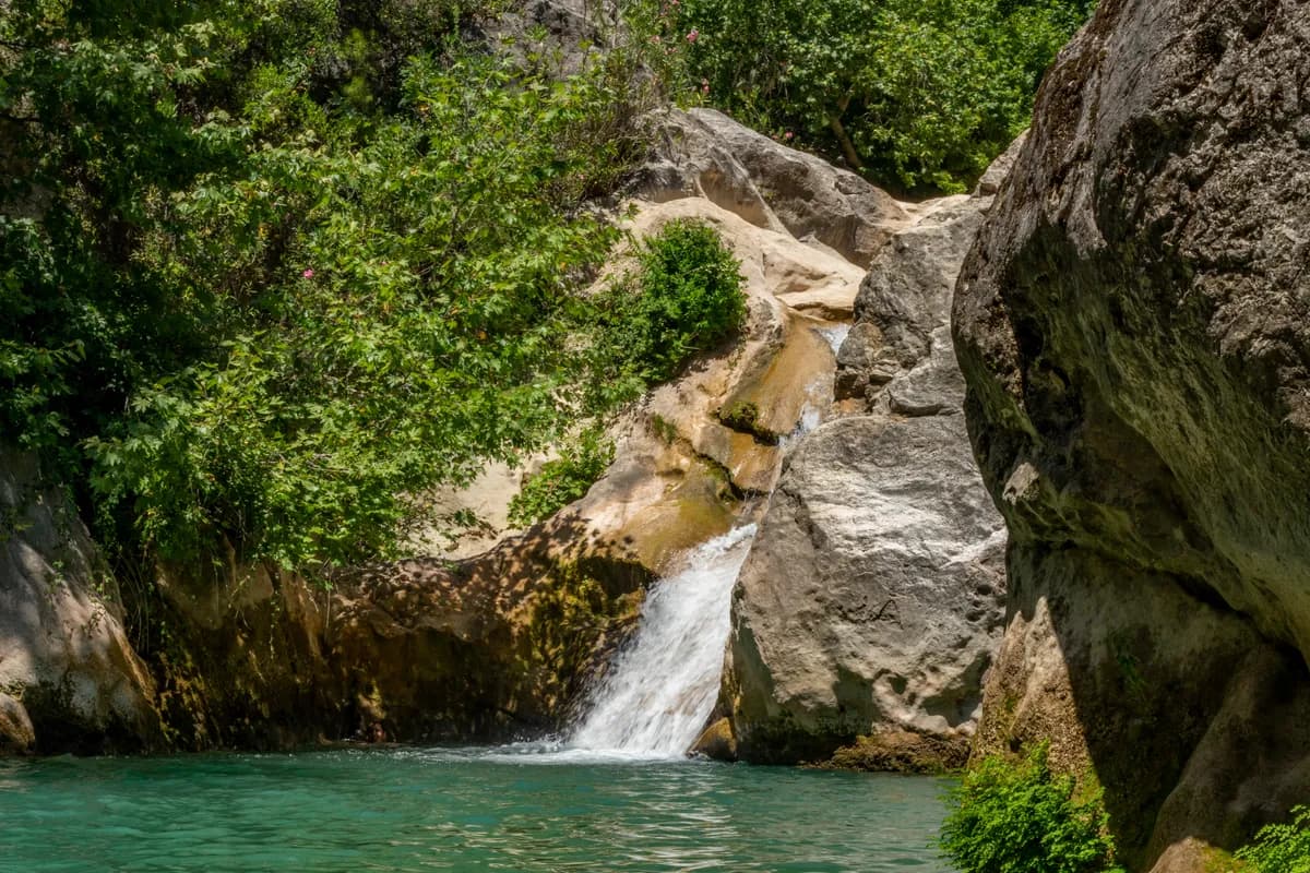 Dünyaca Ünlü Yazılı Kanyon Tabiat Parkı ve Epiktetos'un Şiiri (St. Paul Yolu)