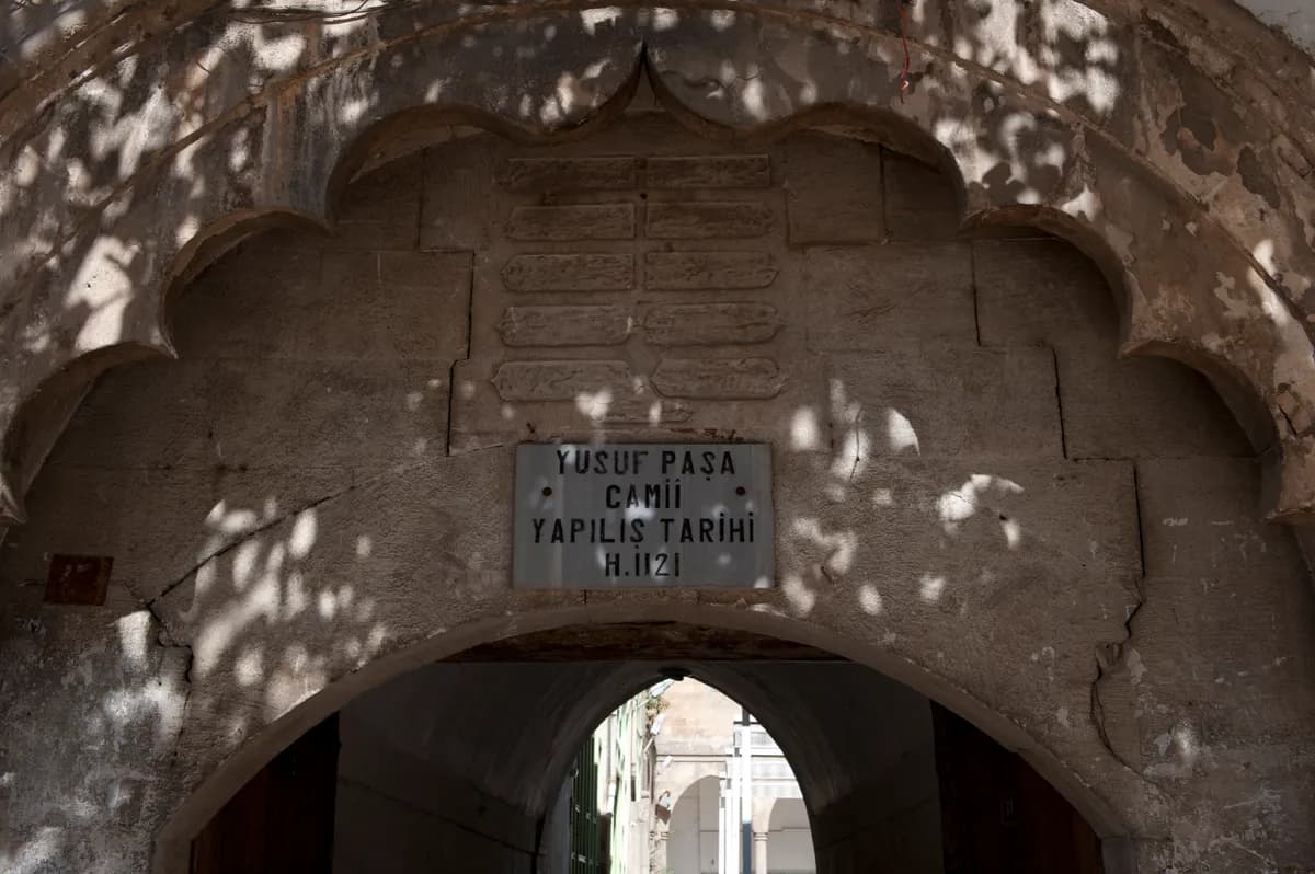 Erciş Tarihi Kara Yusuf Paşa Camii