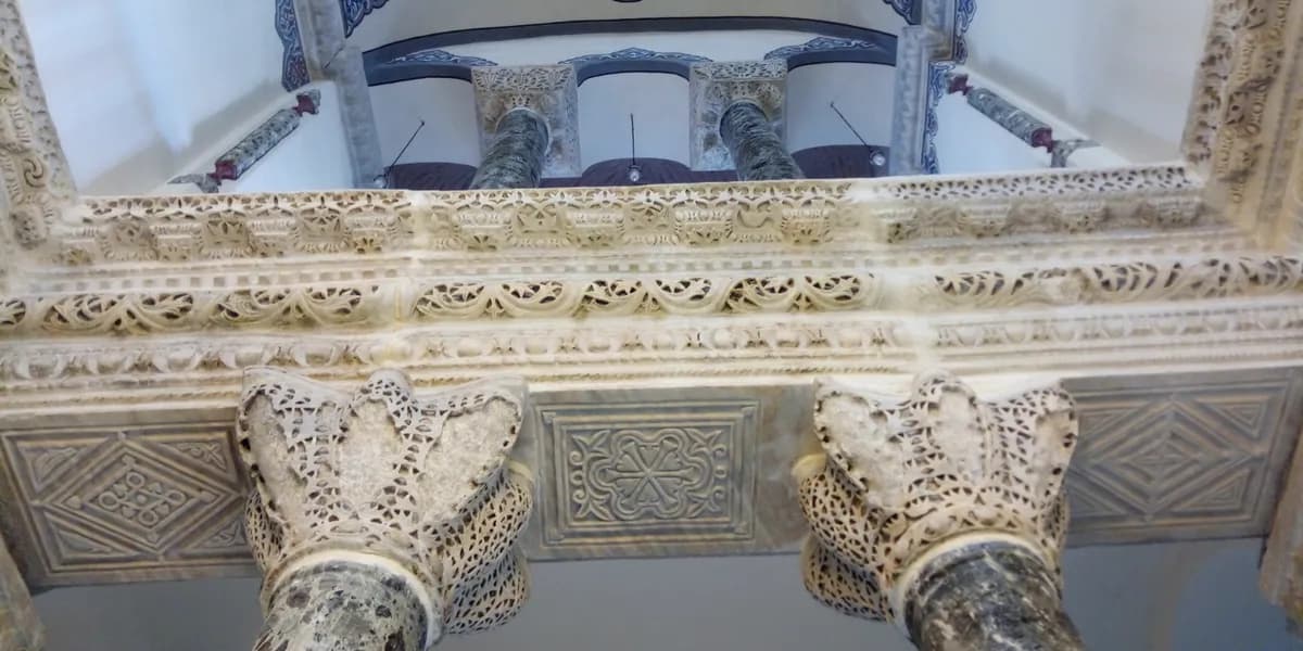 Fatih'in 2026 Manevi Mirası: Tarihi Camileri, Kiliseleri ve Türbeleri (İstanbul Gezi Rehberi)