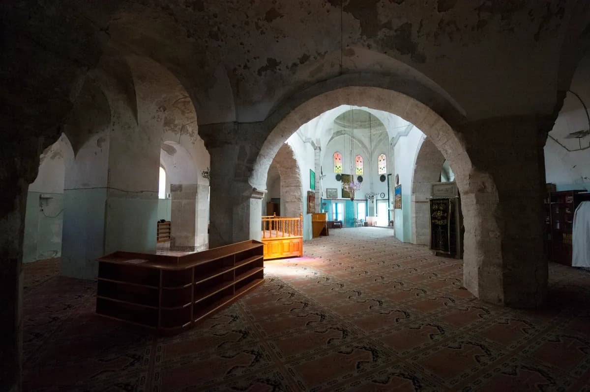 Fethiye (Hasan Badrik) Tarihi Camii (1566 Osmanlı)