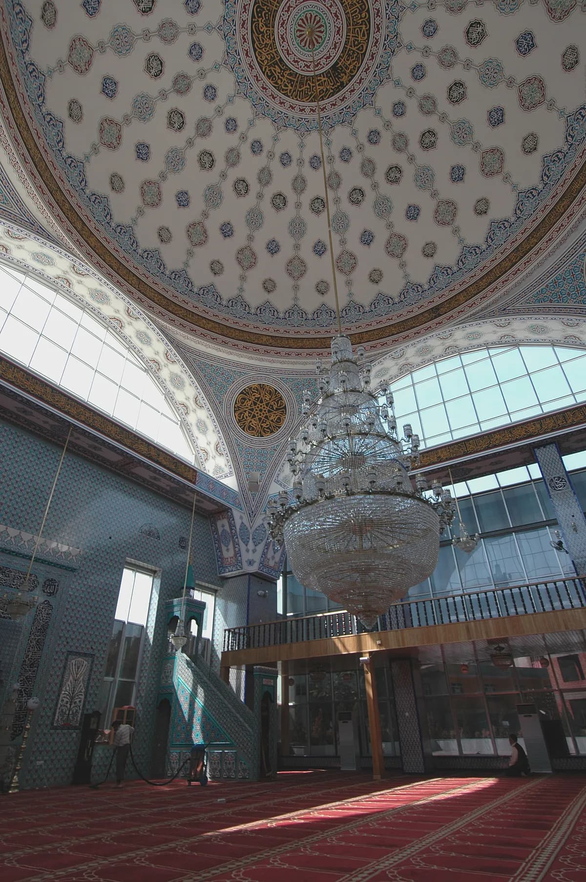 Hacı Abdülhakim Sancak Çarşı Camii ve Meydanı