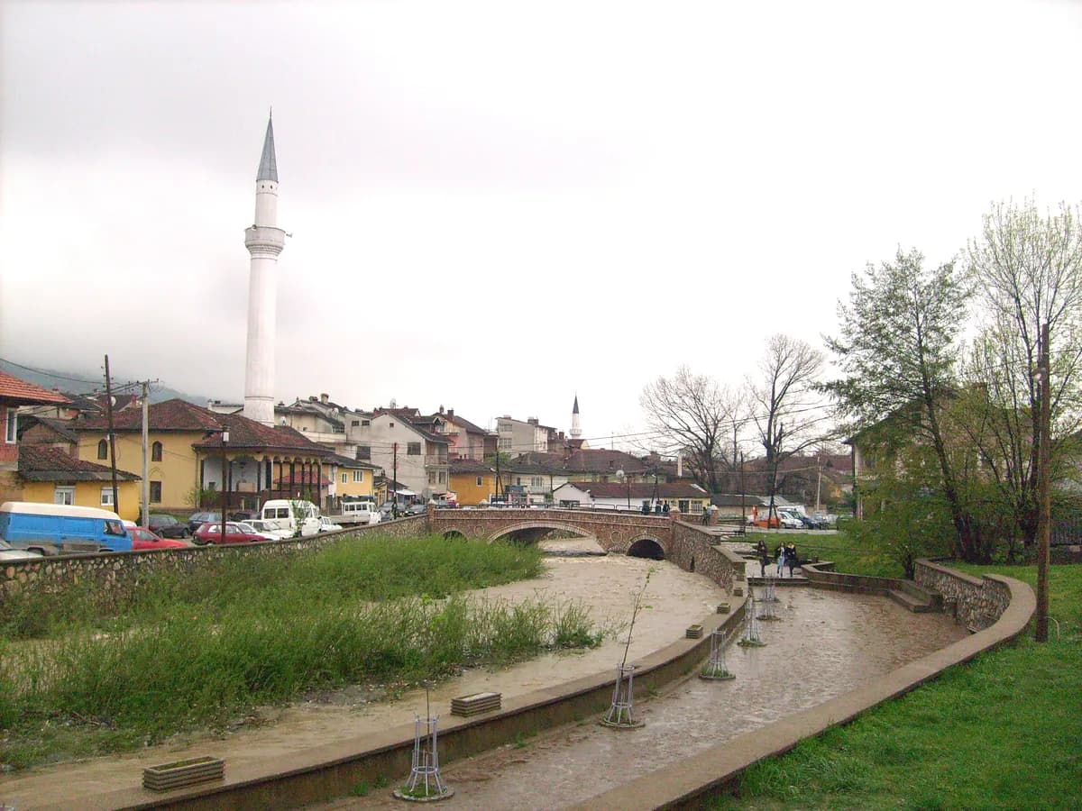 Hacı Ahmet Akar Camii ve Külliyesi