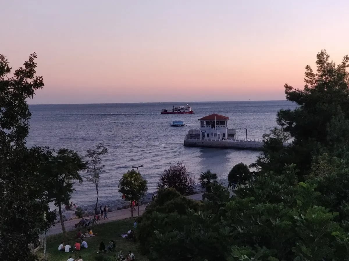 Kadıköy'ün 2026 Yılı En İyi Tarihi Yapıları, Kaleleri ve Kadim Mirası (İstanbul Gezi Rehberi)