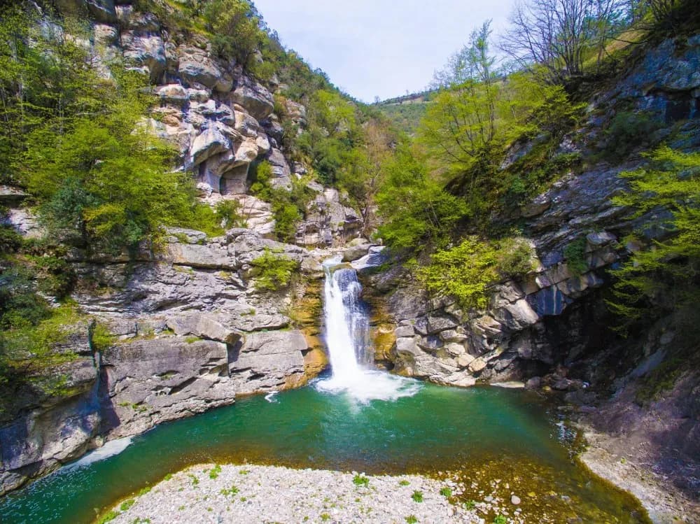 Kantar Şelalesi ve Doğal Kanyon Parkuru