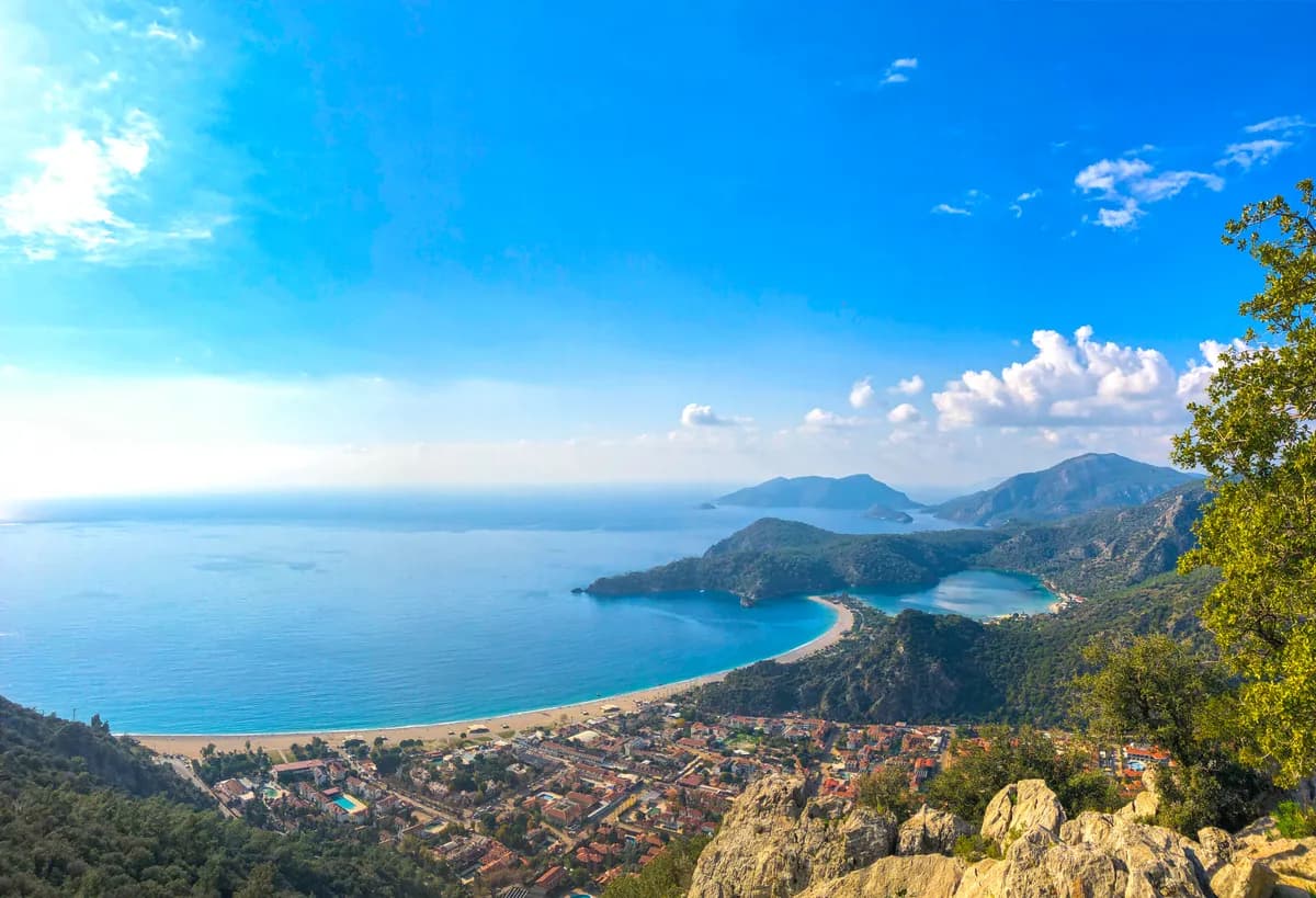 Karacabey Boğazı Yeniköy Sahili ve Plajı