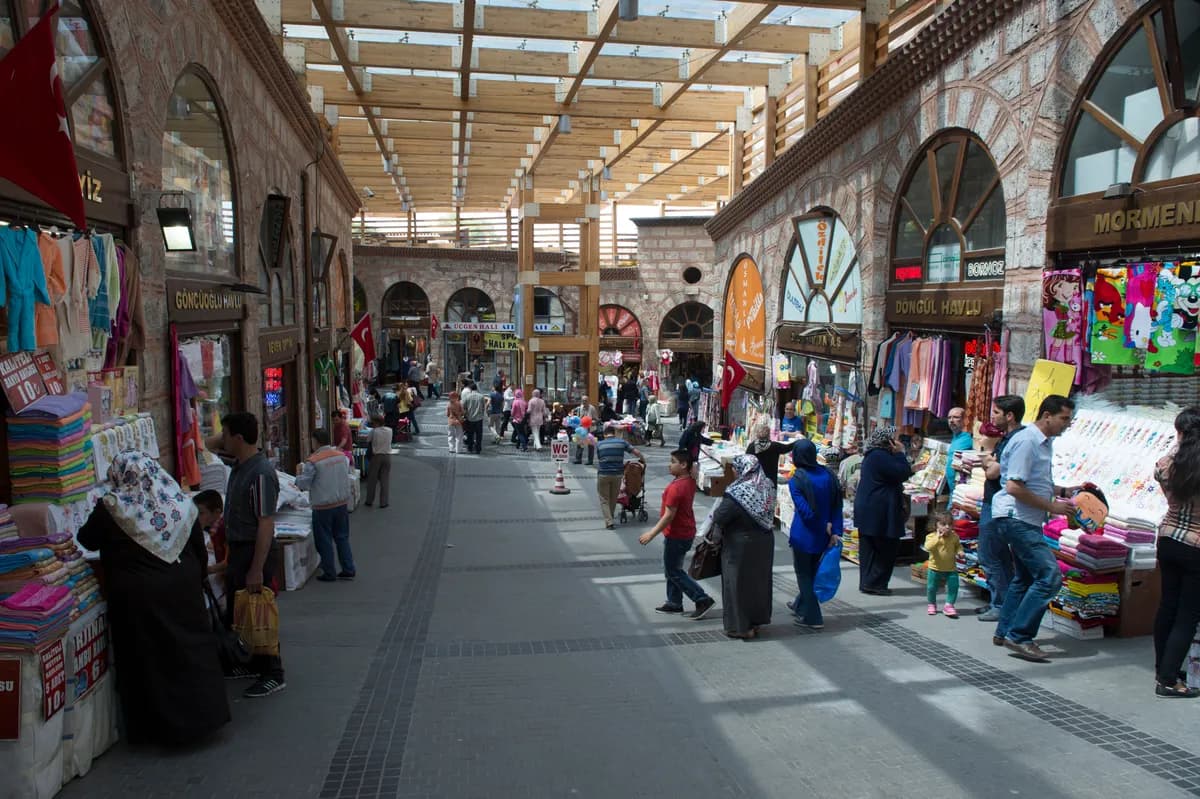Kavaklıdere Tarihi Bakırcılar Çarşısı (Asırlık Bakır Zanaatı)
