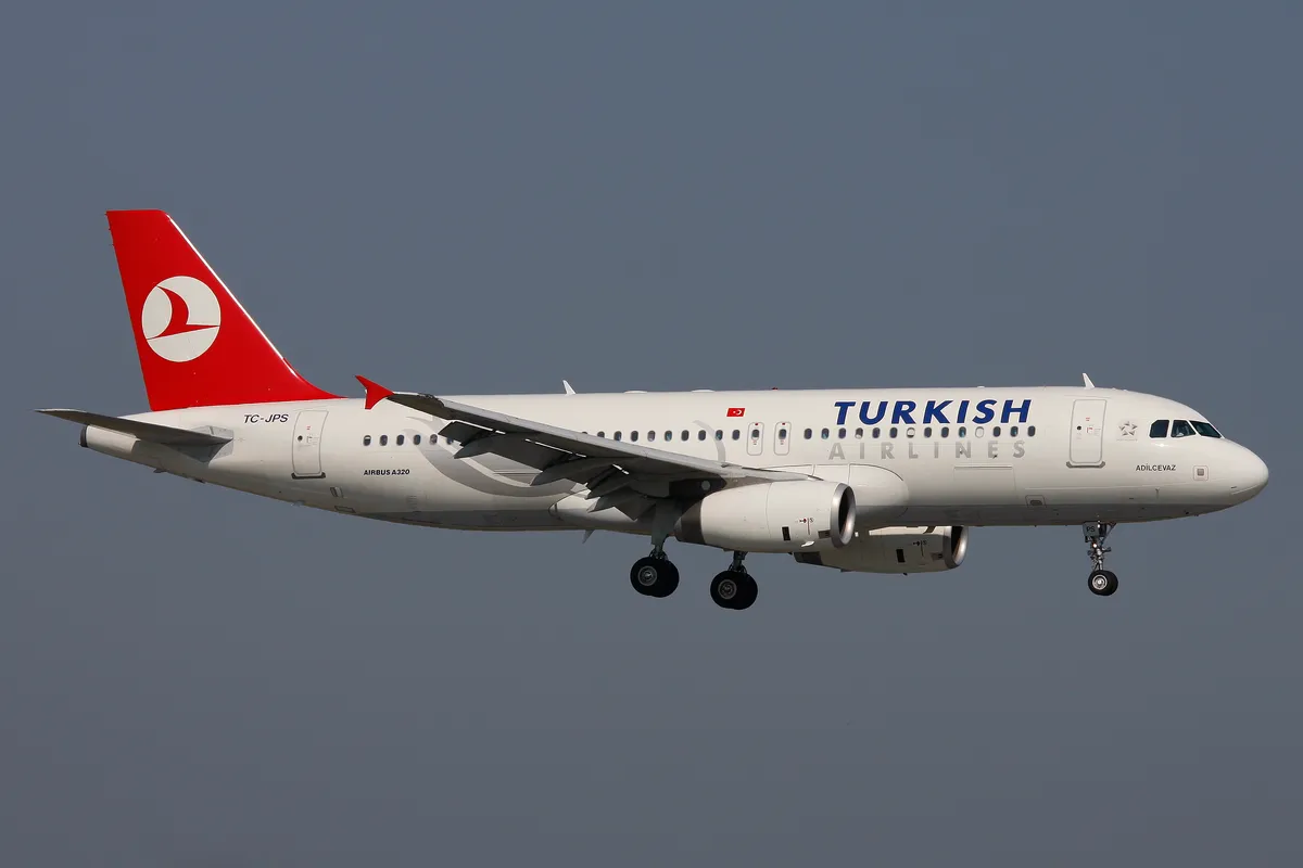 Kef Kalesi & Urartu Kraliyet Sarayı Kalıntıları (M.Ö. 7. Yüzyıl)