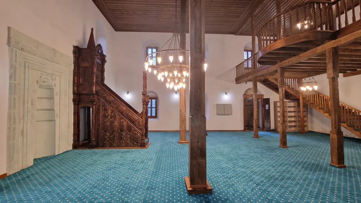 Körez Mahallesi Tarihi Ahşap Camii