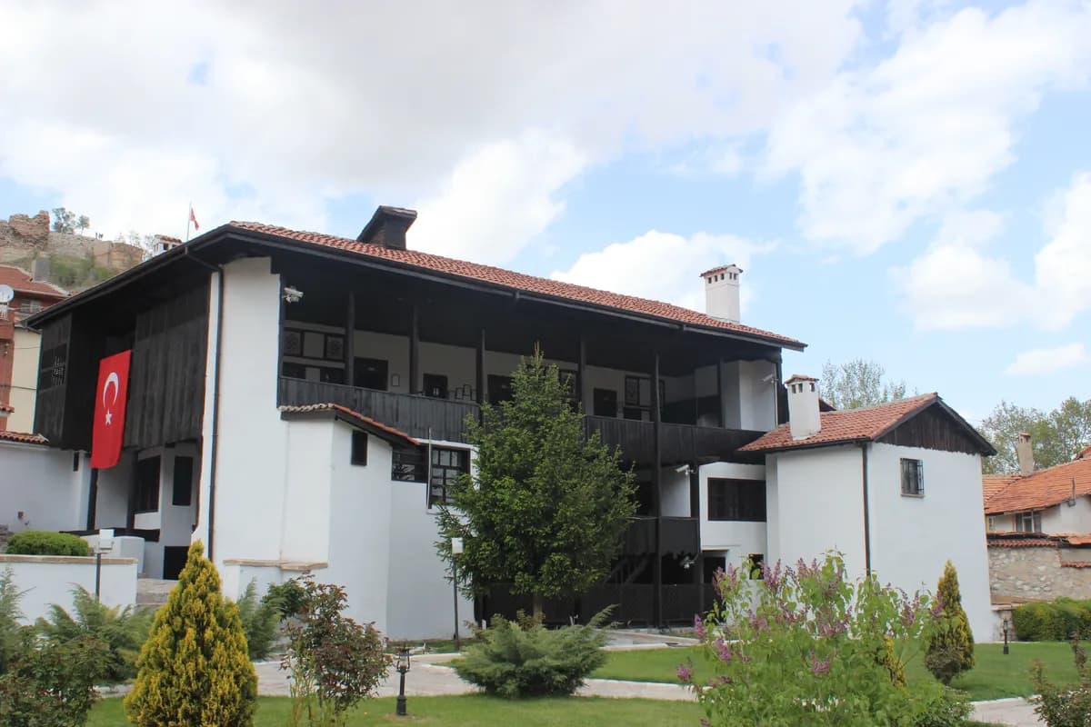 Kossuth Evi Müzesi (Tarihi Macar Evi)