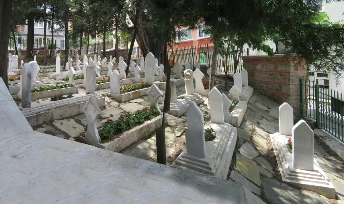 Mehmet Halife (Siyahi Baba) Türbesi