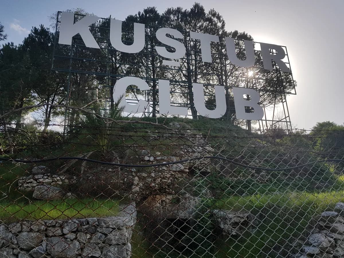Pygela Antik Kenti & Kuştur Mavi Bayraklı Halk Plajı