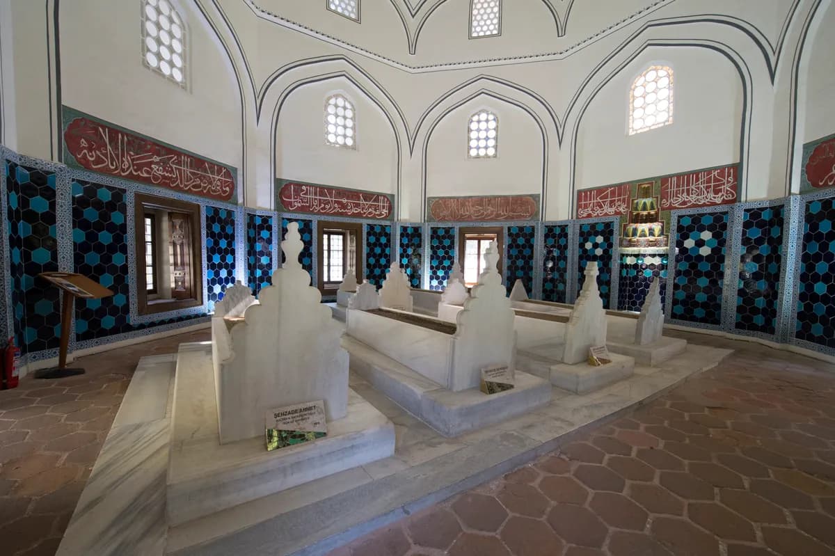 Sarban-ı Ahmed Türbesi ve Ziyaretgahı