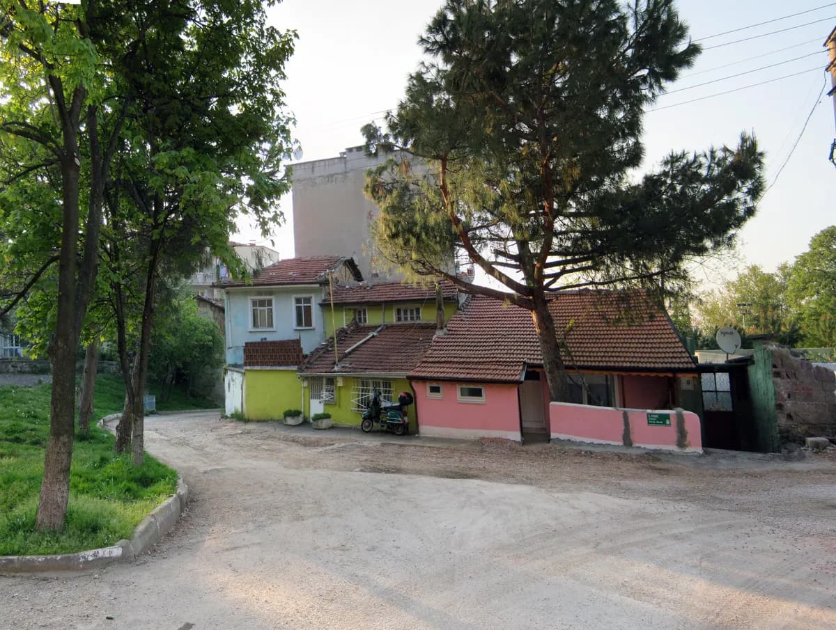 Sayraç Köyü Tarihi Ahşap Camii
