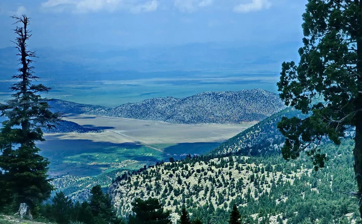 Suğla Gölü Yalıhüyük Sahili ve Kuş Cenneti Kordonu