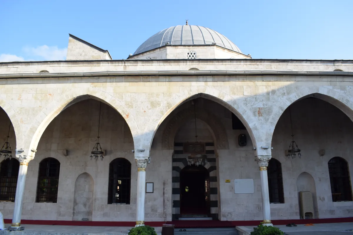 Tarihi Habib-i Neccar Camii ve Türbeleri (Anadolu'nun İlk Camisi - 638)