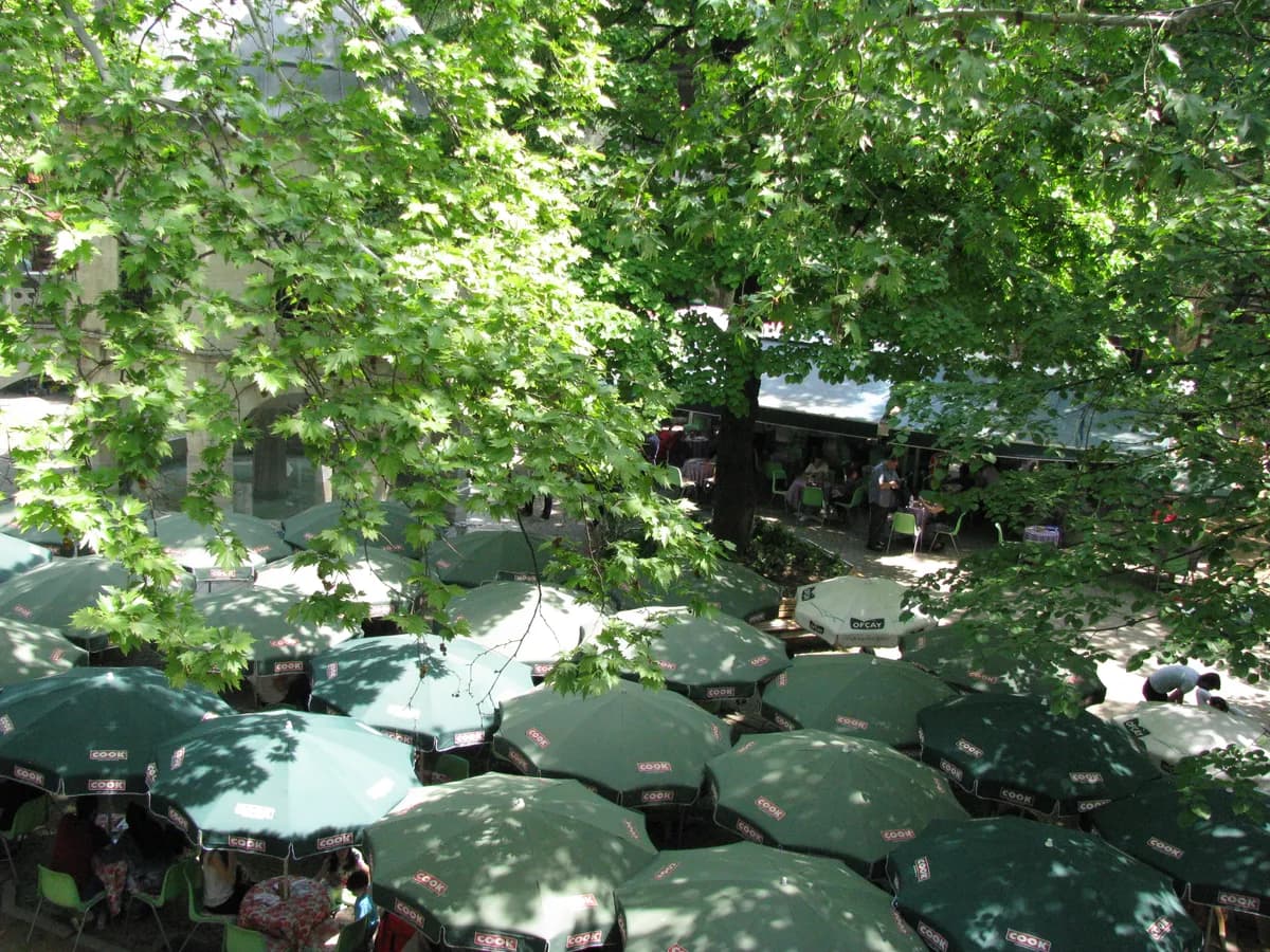 Tarihi Koza Han & İpek Pazarı (M.S. 1491 Sultan II. Bayezid)
