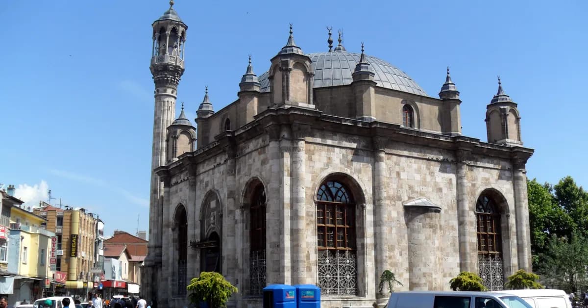 Tarihi Kozlu Aziziye Camii