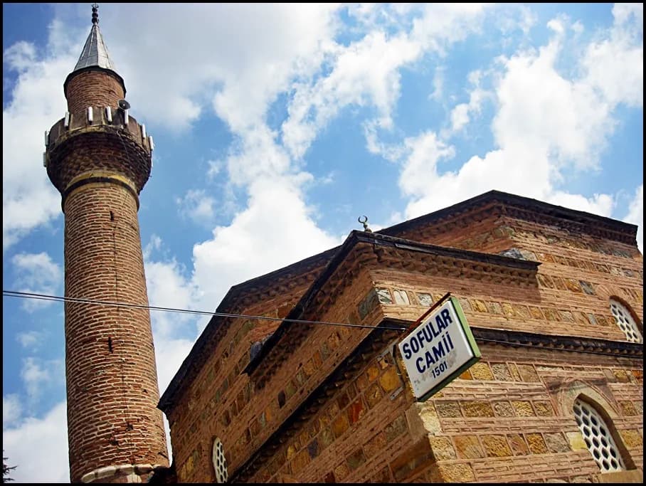Tarihi Sofular Camii (15. Yüzyıl)