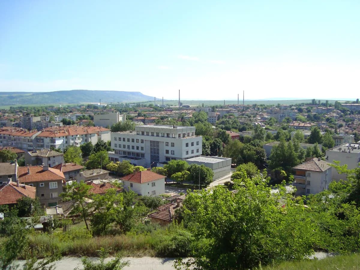 Yenipazar Kent Meydanı & Meşhur Güveç Çarşısı
